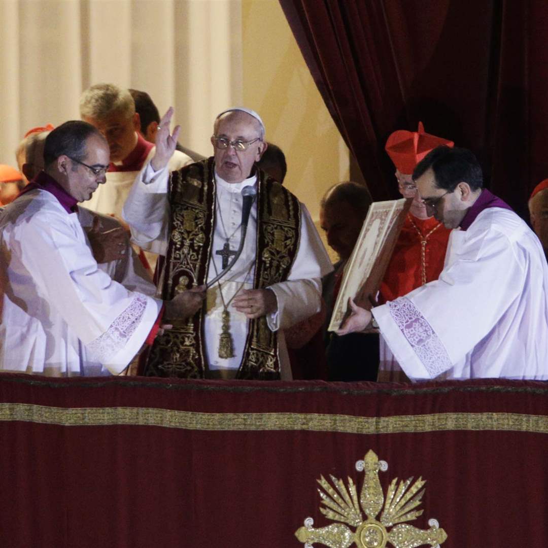Pope-Francis-Blessing
