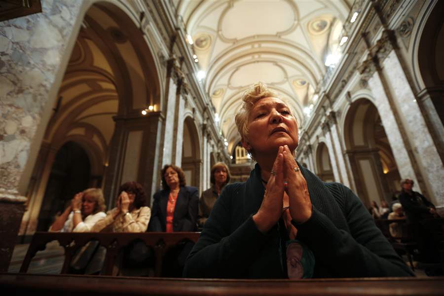 APTOPIX-Argentina-Pope-prayer
