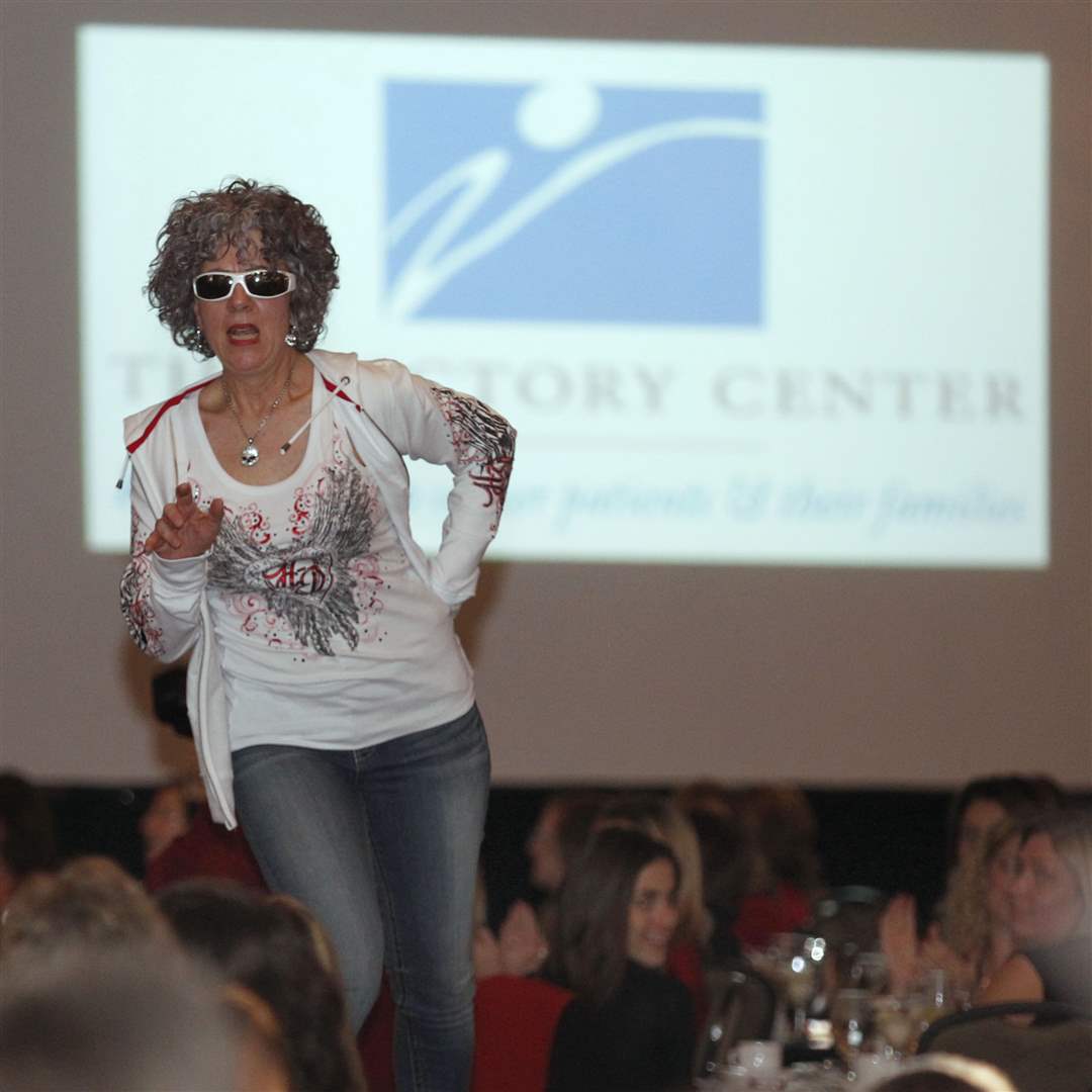 SOC-victorycenter22p-kay-lynne-schaller