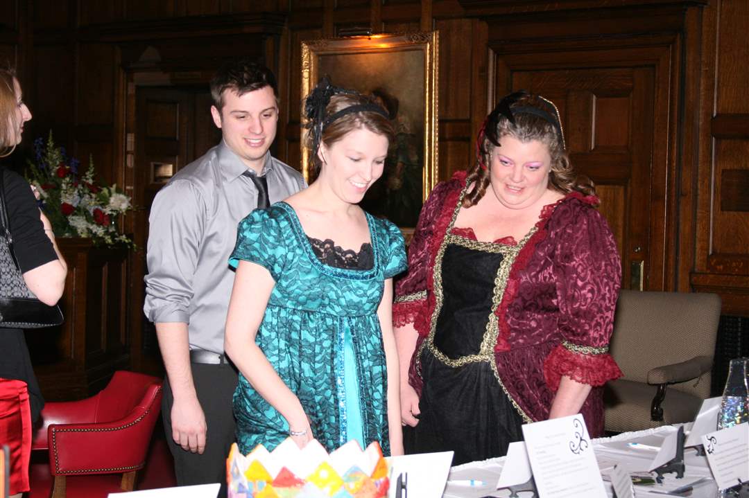 Chad-and-Susan-Sund-with-Angela-Baldwin