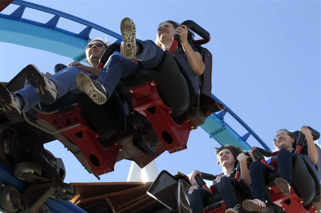 CTY-cedarpoint10p-12