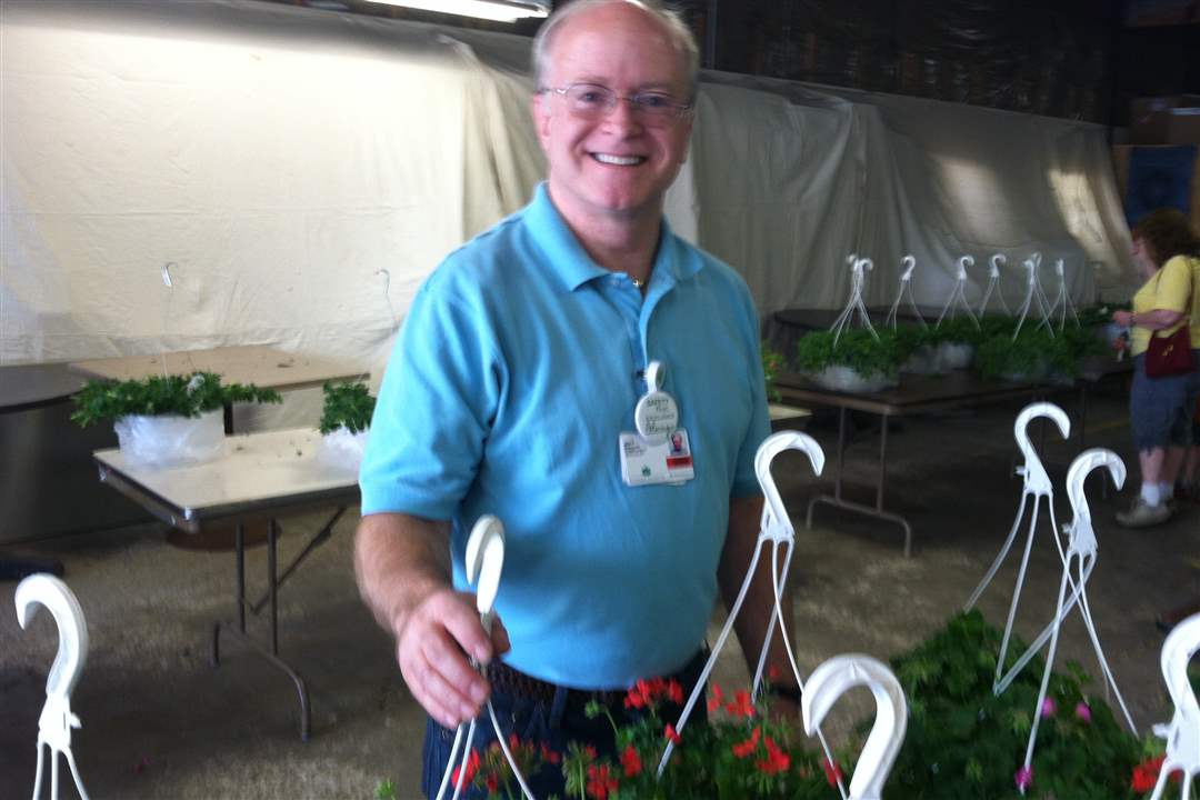 Flower Hospital Flower Sale The Blade