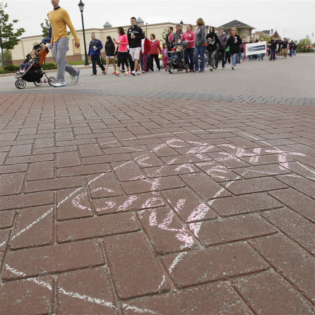 WEBperrysburg-makingstrides11p-3