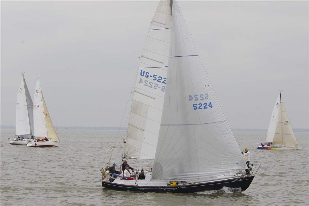 toledo yacht club mills race