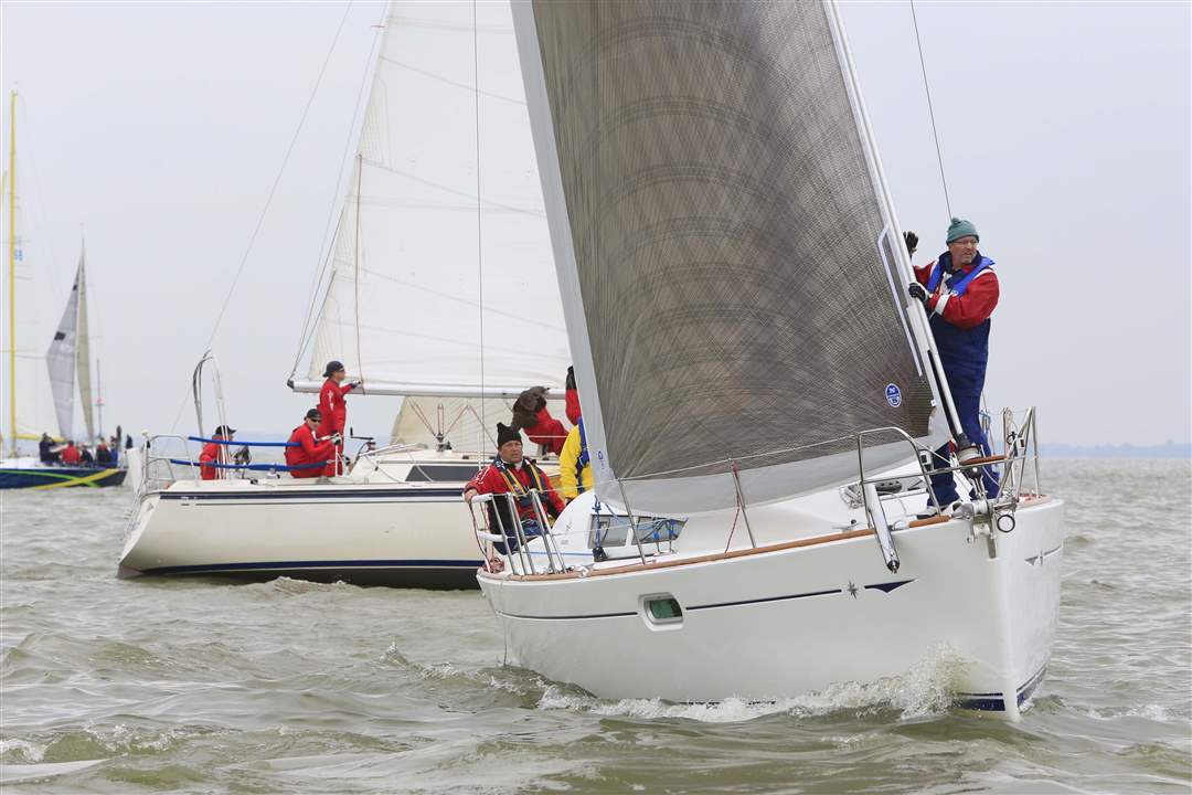 toledo yacht club mills race