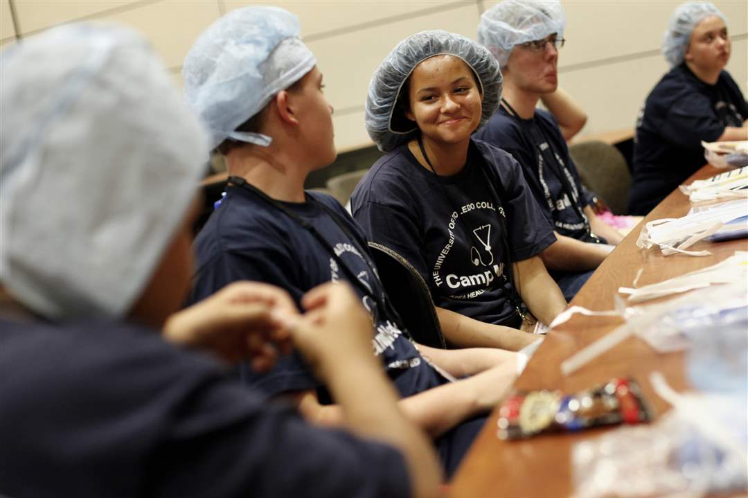 CTY-campmed21p-maia-jones