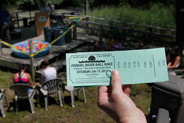 WebSylRACE13p-ball-race-ticket