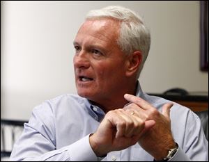 An FBI investigation of alleged fraud by the sales staff at the nation's largest diesel retailer has brought increased scrutiny and raised more questions about links between the governor and Pilot, owned by Browns owner Jimmy Haslam, above.