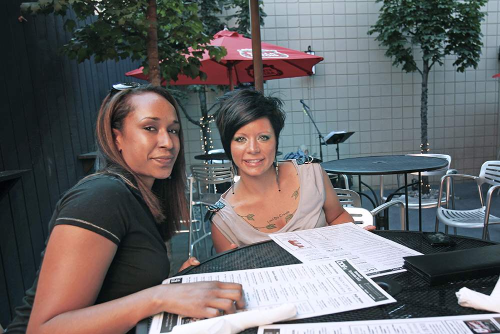 SOC-patiosxx-hollingshead-larocca-bar-145