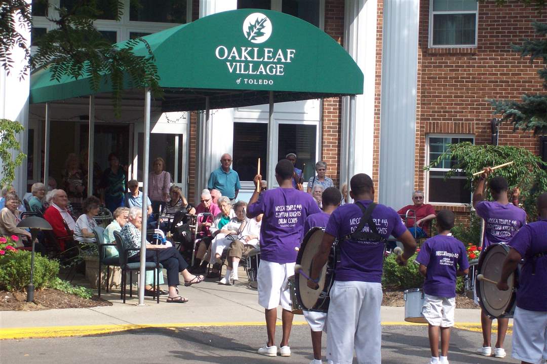 7b5c7f5e-3ce8-43be-94f4-cbd59476ba1f