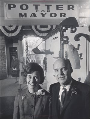 John Potter and his wife, the former Phyllis Bihn, during the 1967 campaign. He lost to Democrat William Ensign, largely over an anti-discrimination housing ordinance that Mayor Potter championed.