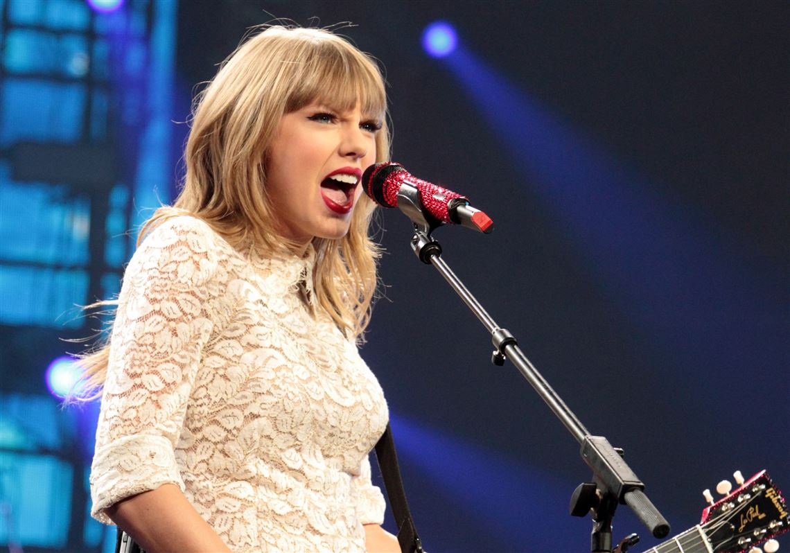 Blake Shelton, Luke Bryan to host the ACM Awards in Vegas - UPI.com, image size:1140x798