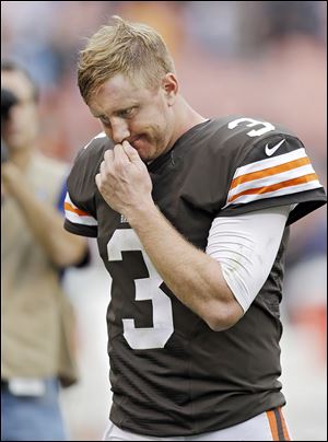 Browns quarterback Brandon Weeden is trying to shake off criticism after his late interception Sunday in a 31-17 loss to the Detroit Lions.