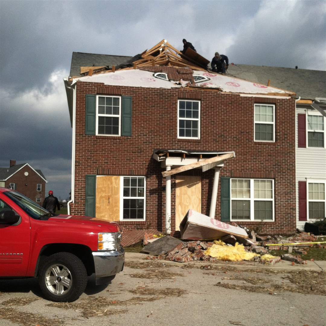 OWENS-LAKE-COMMONS-APT