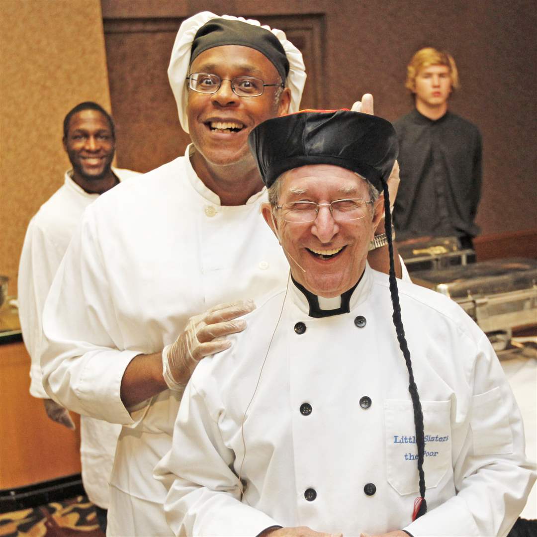 SOC-SISTERS18p-Phil-Butler-left-and-Bob-Wilhelm