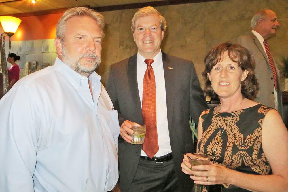 lourdes-wait-night-livingstons-lavalley