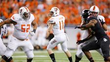 Bowling-Green-State-University-player-Matt-Johnson-11-looks-to-throw