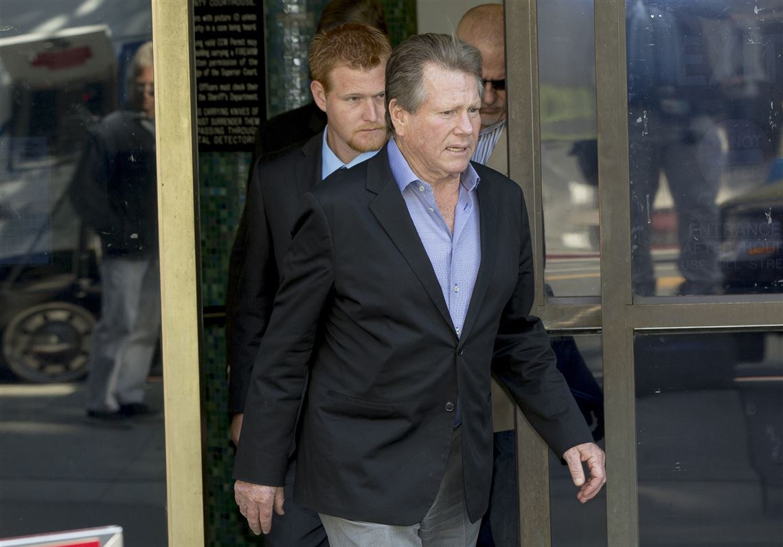 Somebody Killed Her Husband (1978) - IMDb, image size:1140x797