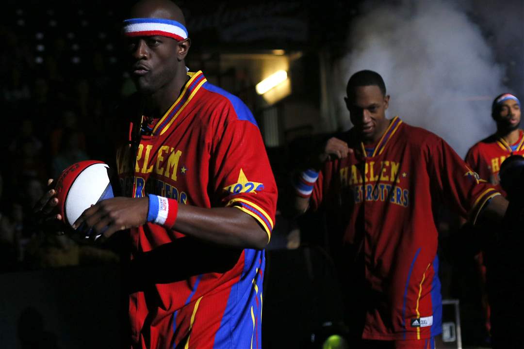 Harlem-Globetrotters-12-29