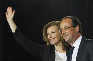 A French news agency has reported that President Francois Hollande has ended his relationship with his companion of seven years Valerie Trierweiler.