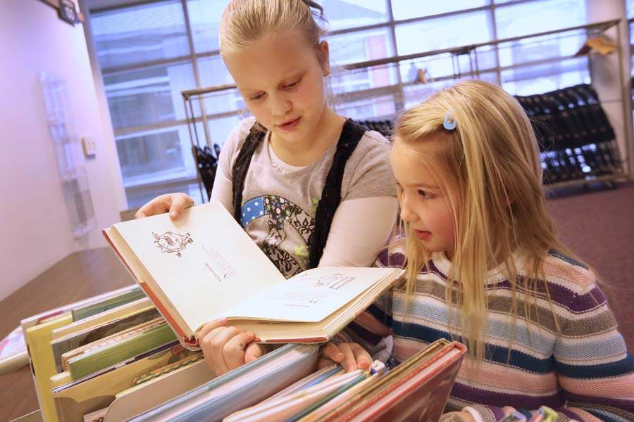 WebSylREADERS31p-sarah-hazel-riely-keel