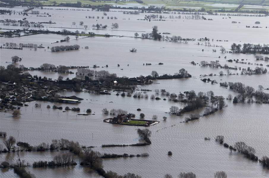 Britain-Floods-14