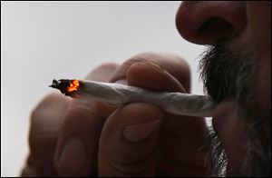 The federal government is studying the effects of smoking marijuana on driving performance.
