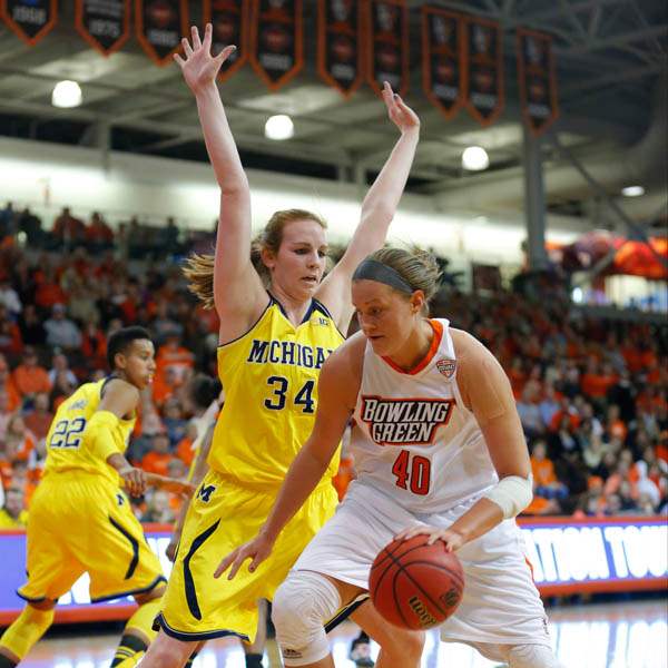 BGSU-UM-women-inside