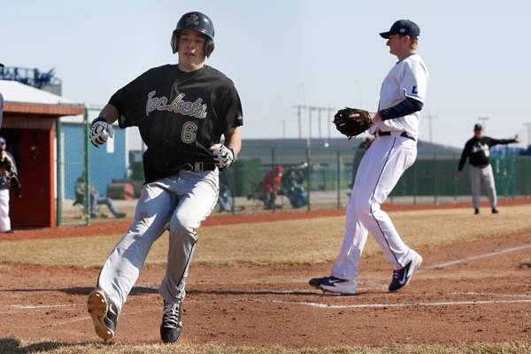 Perrysburg-s-Nick-Fleming-scores-the-first-run