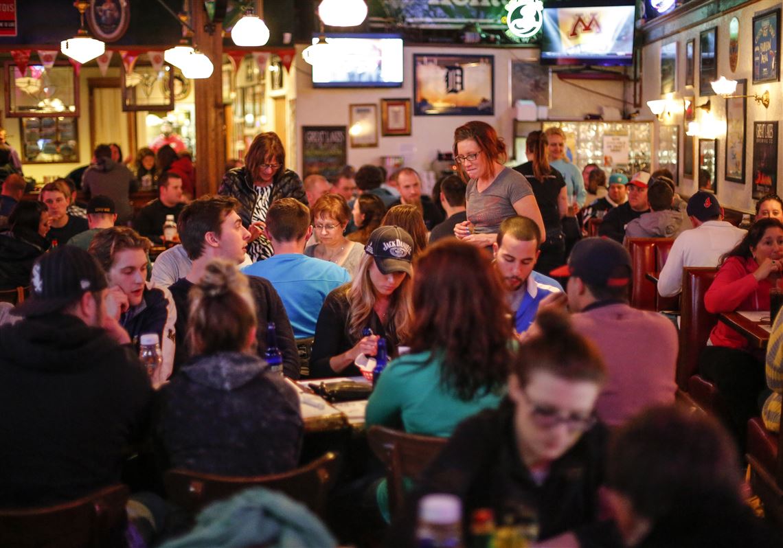 Genial Pursuit: Trivia games pack local bars, restaurants | The Blade
