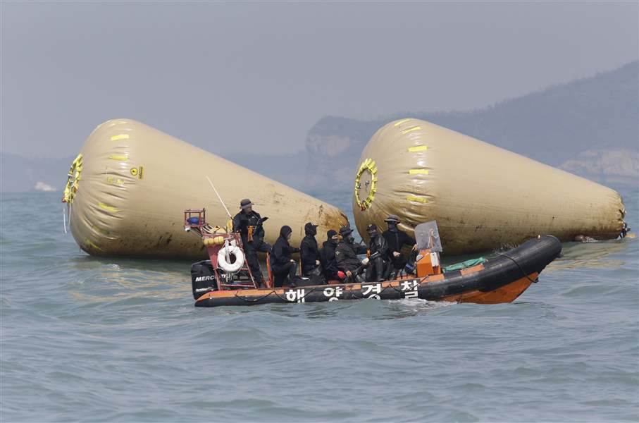 South-Korea-Ship-Sinking-34