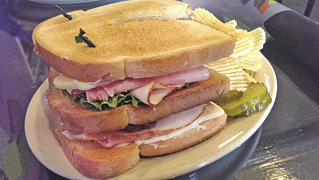 club-sandwich-at-Pam-s-Corner