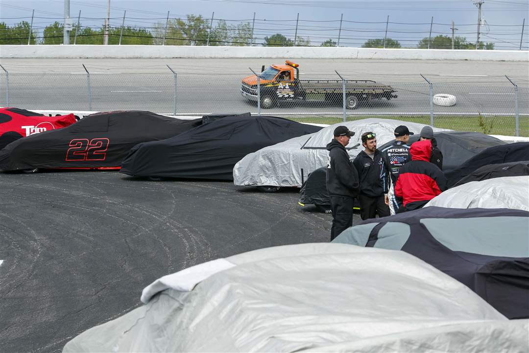 SPT-ARCA-qualifying-rain-delay