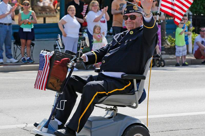 CTYpbg-parade26U-S-Army-veteran-John-Parrish-of-Perrysbur