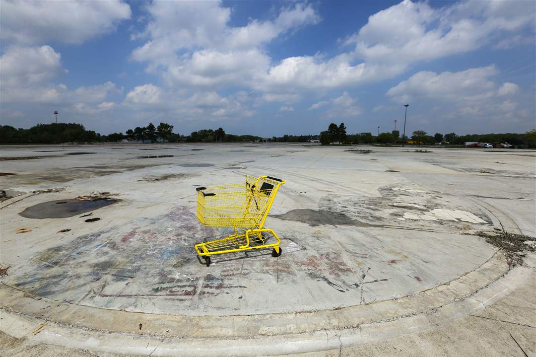 CTY-uglytoledo-Northtowne-Square