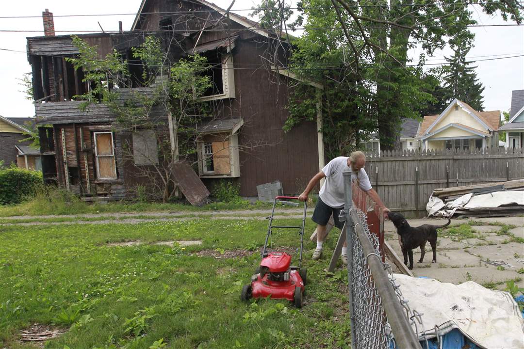 CTY-uglytoledo-south-Tim-Johnson