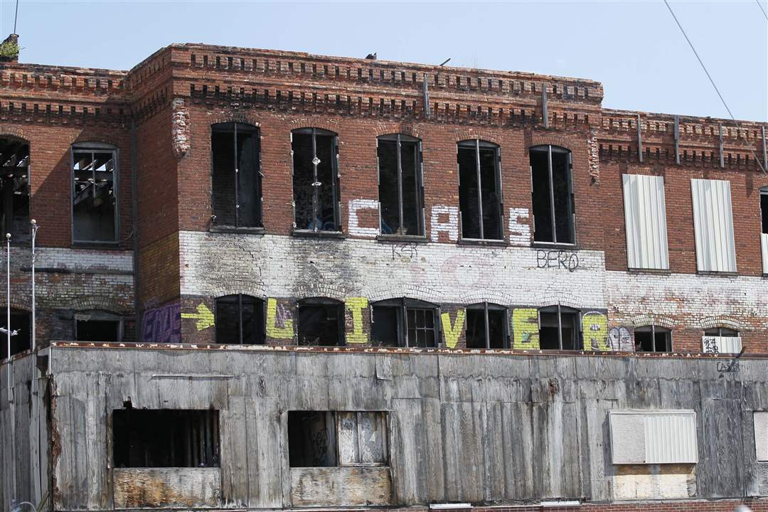 CTY-uglytoledo-Albion-west