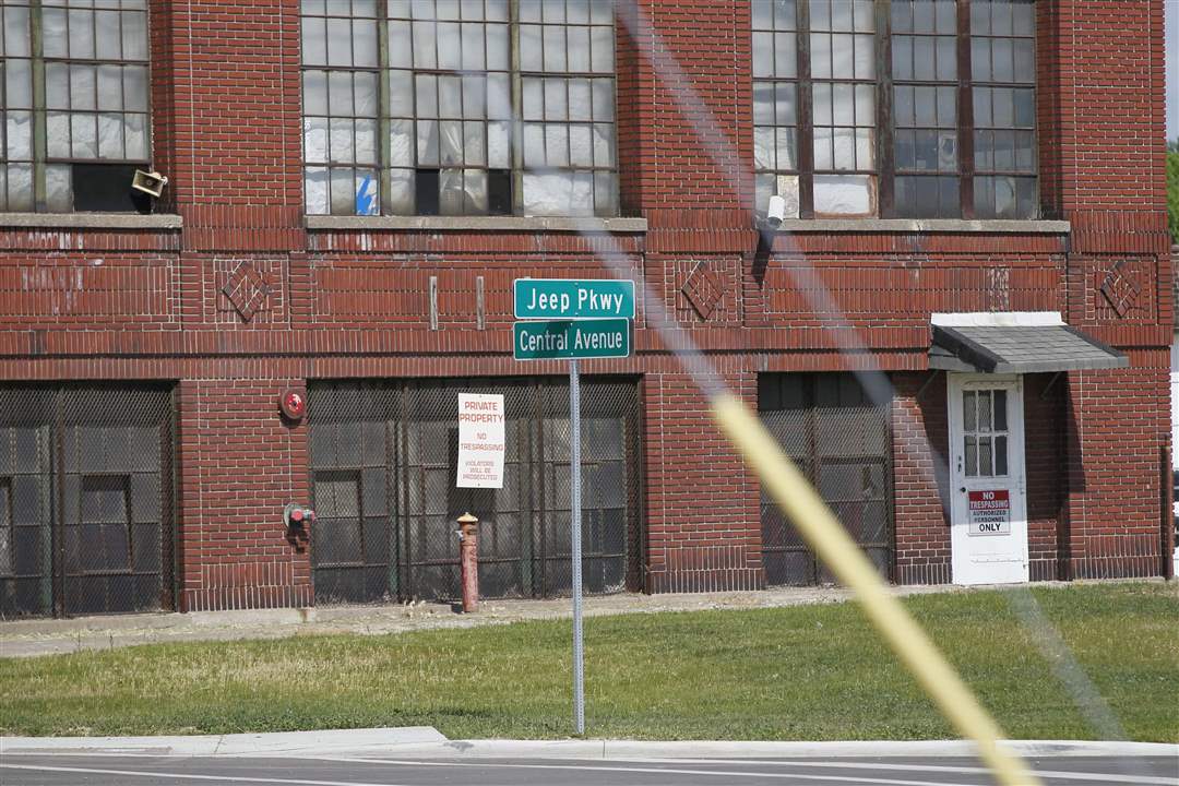 CTY-uglytoledo-West-Central-and-Jeep-Parkway