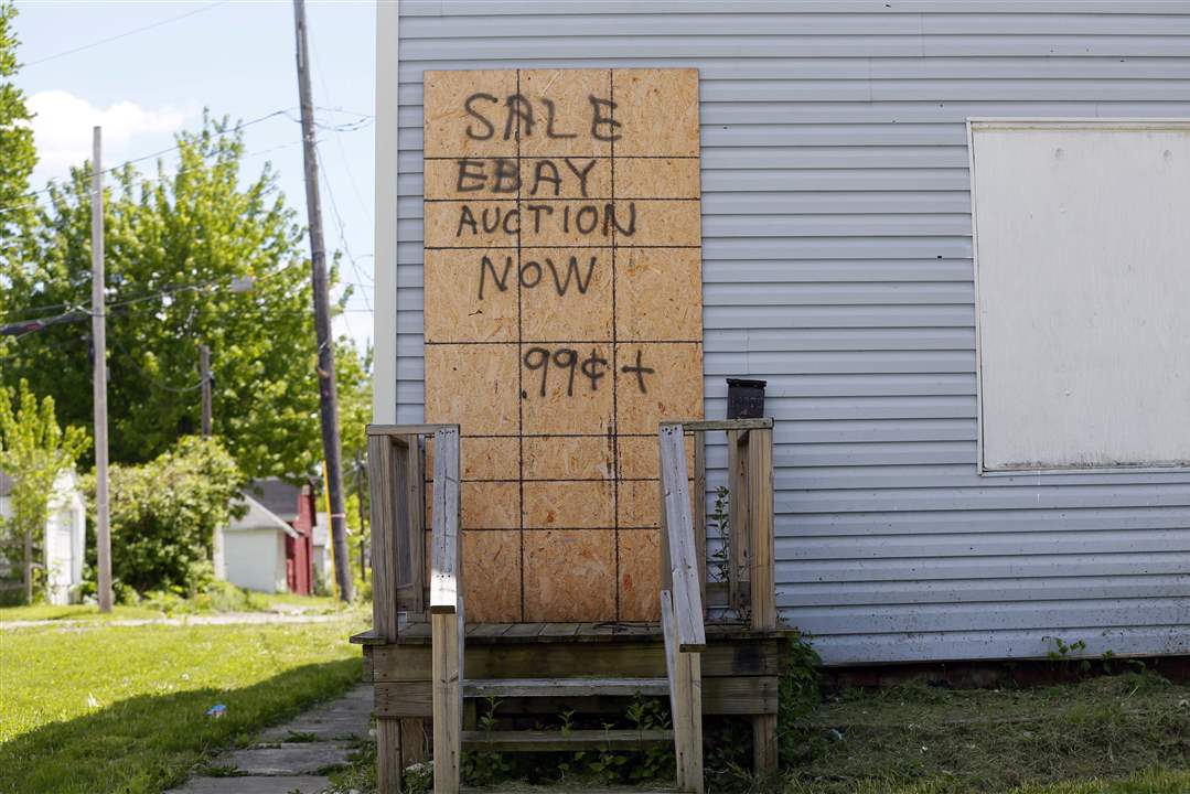 CTY-uglytoledo-east-Nevada-Plymouth