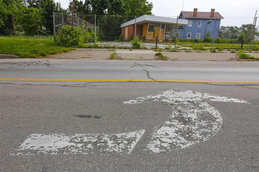 CTY-uglytoledo-north-Ontario