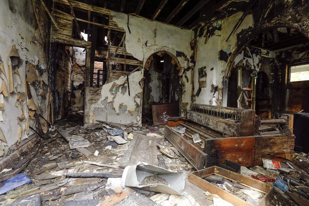 CTY-uglytoledo-north-torched