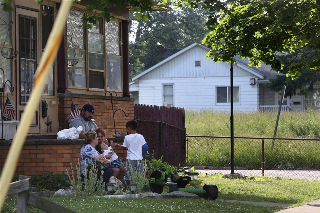 CTY-UglyToledo-north-Lou-Espino