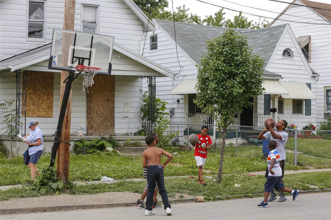 CTY-uglytoledo-north-Trezon-Manns