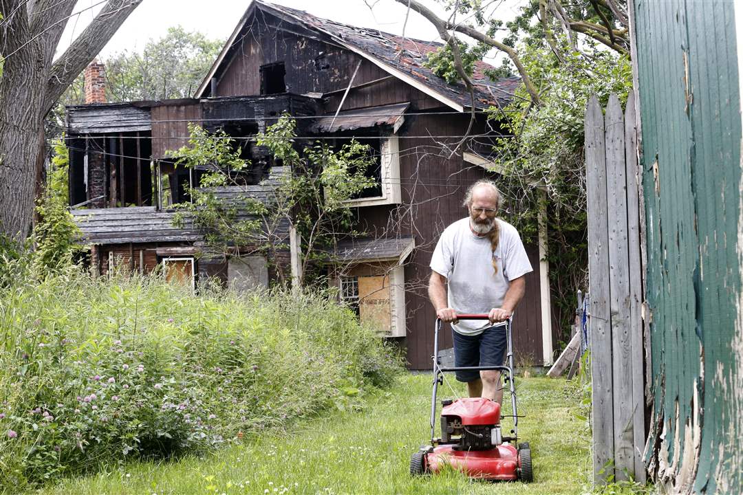CTY-uglytoledo-good-neighbor-south