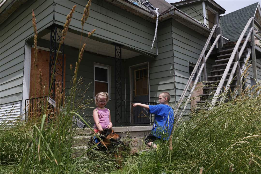 CTY-UglyToledo12p-Amelia-Wetzel