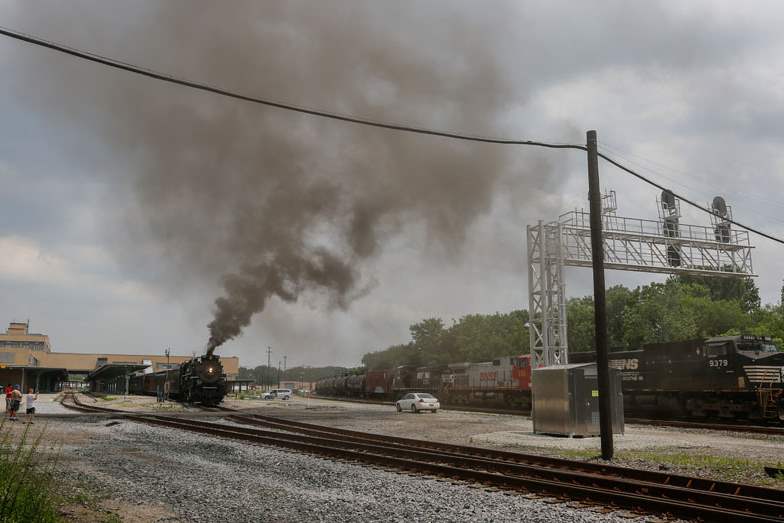 CTY-locomotive18pThe-Nickel-Plate-765-as-Norfolk-Southern-engine-9379