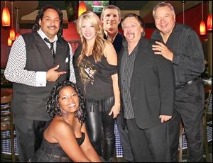 East River Drive will perfom Friday at Harbor View Yacht Club in Oregon and on Saturday at H Lounge in Hollywood Casino. 