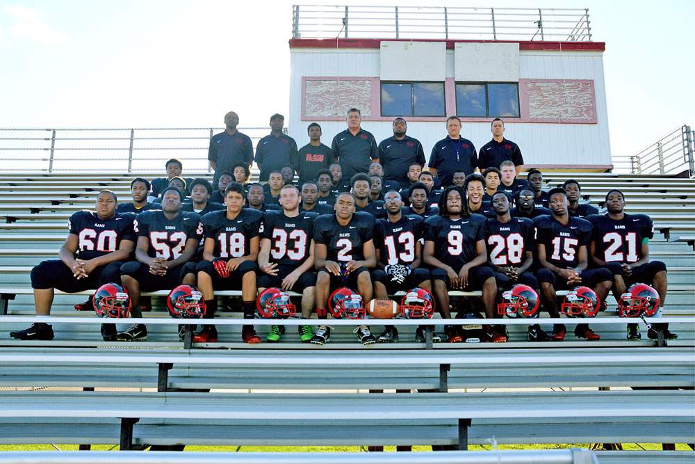 ROGERS-FOOTBALL-2014