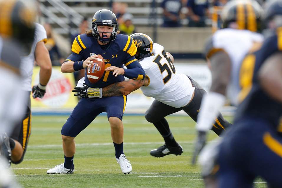 SPT-UTfootball7University-of-Toledo-quarterback-Lo