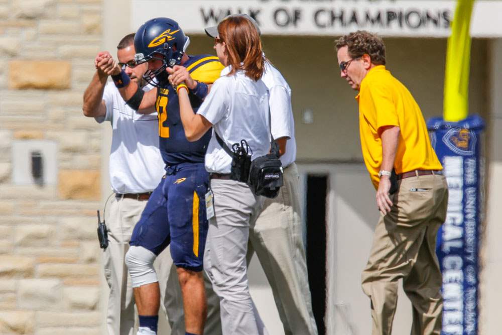 SPT-UTfootball7University-of-Toledo-pla